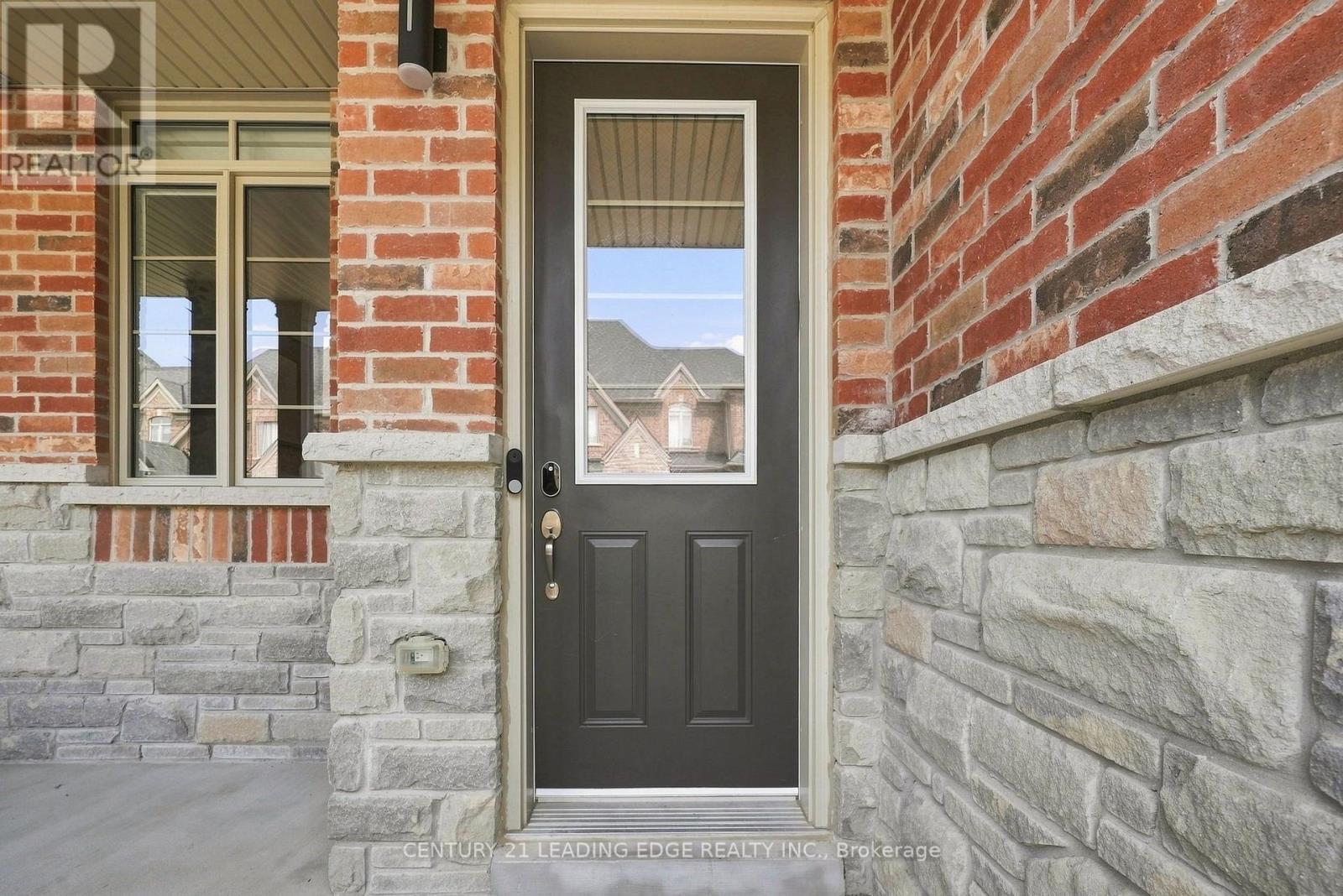 7 HARDMAN LANE - Image 5