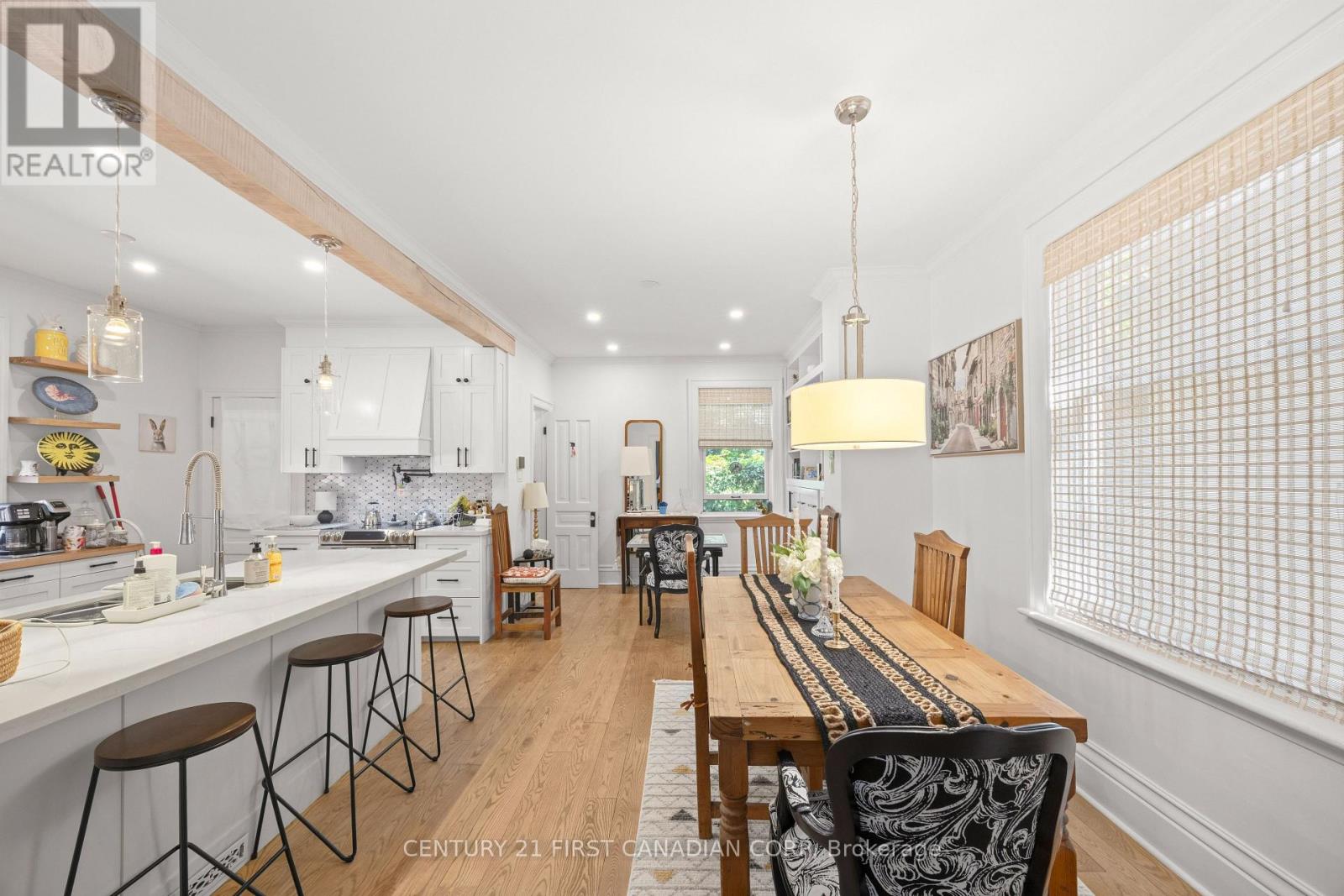 330 CHEAPSIDE STREET - Image 11