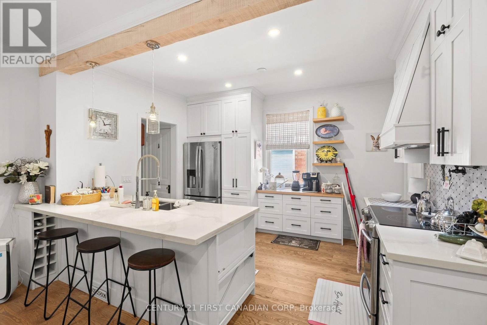 330 CHEAPSIDE STREET - Image 12