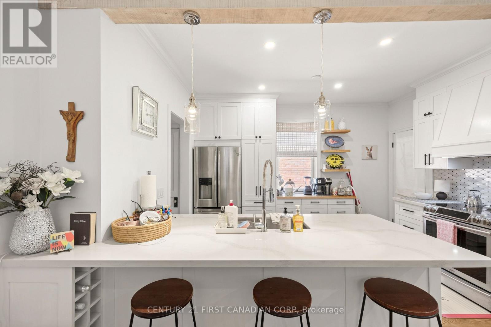 330 CHEAPSIDE STREET - Image 13