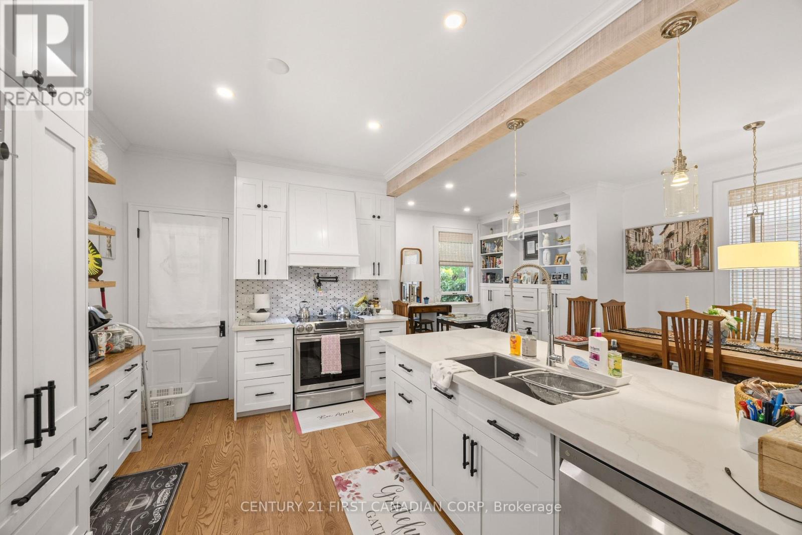 330 CHEAPSIDE STREET - Image 14