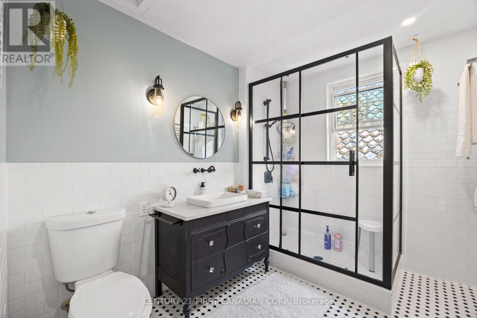 330 CHEAPSIDE STREET - Image 19