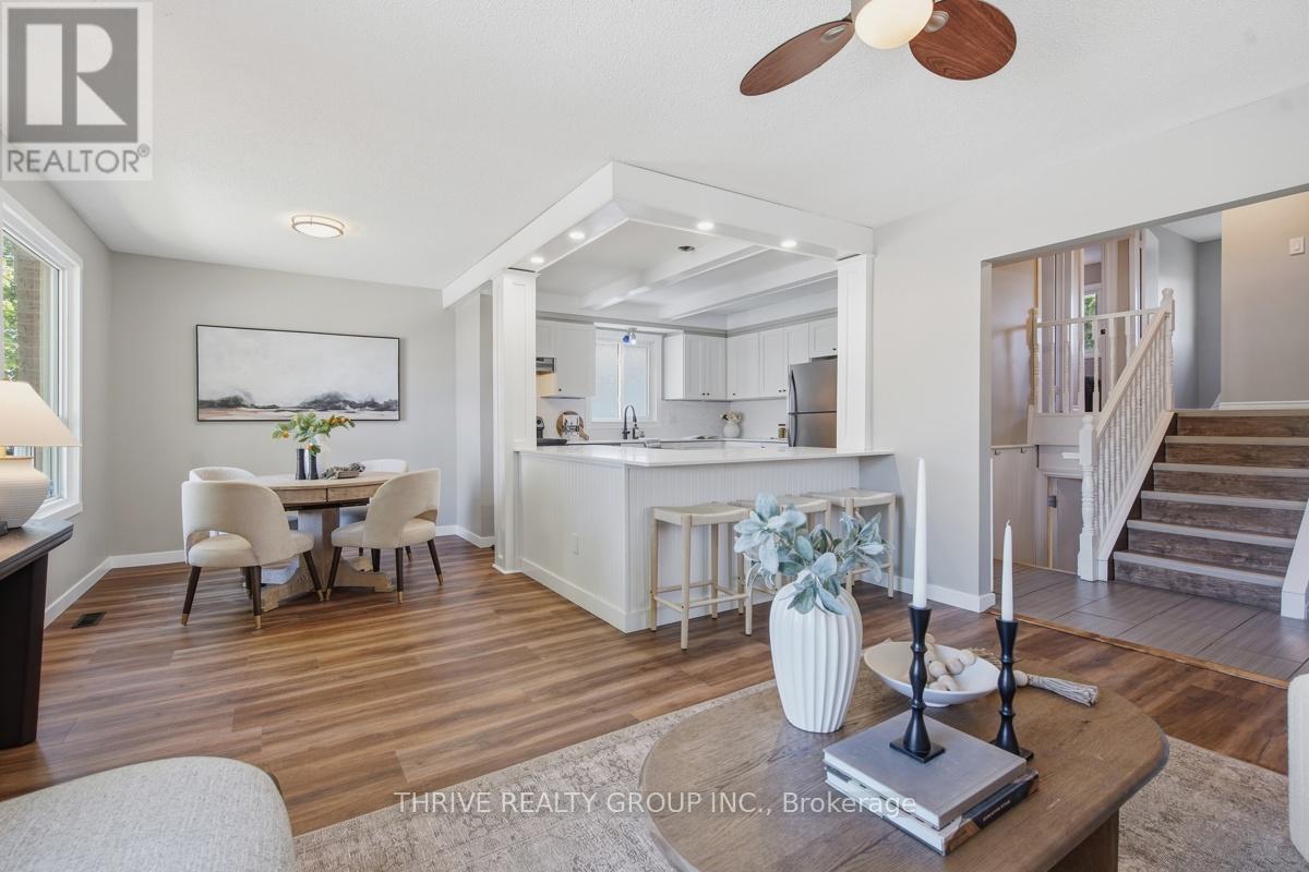 15 RENNY CRESCENT - Image 10