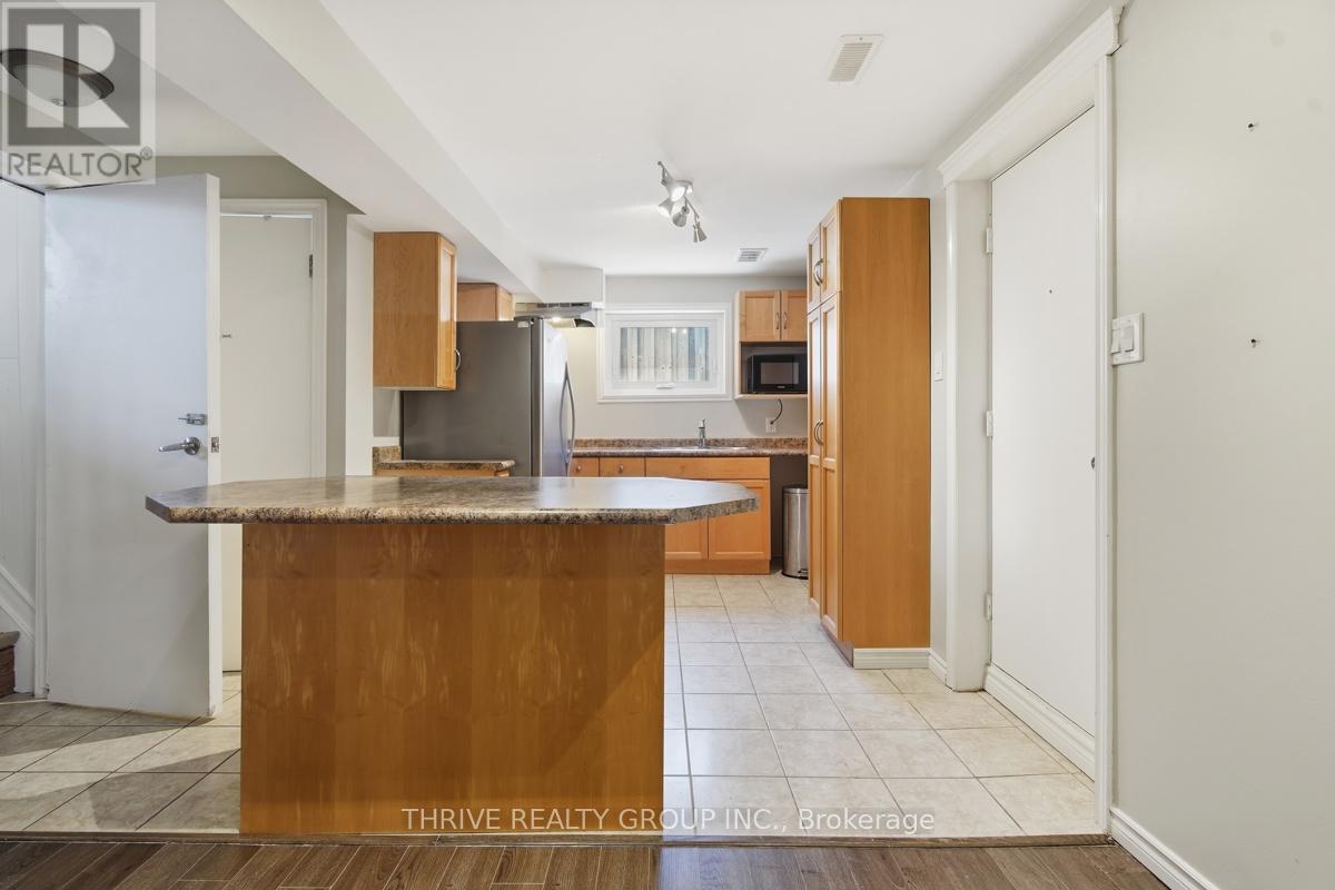 15 RENNY CRESCENT - Image 27