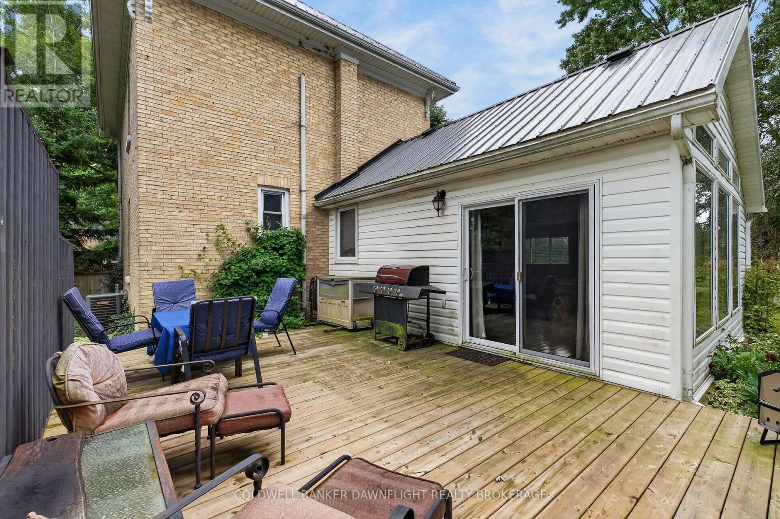 26 KING STREET N - Image 31