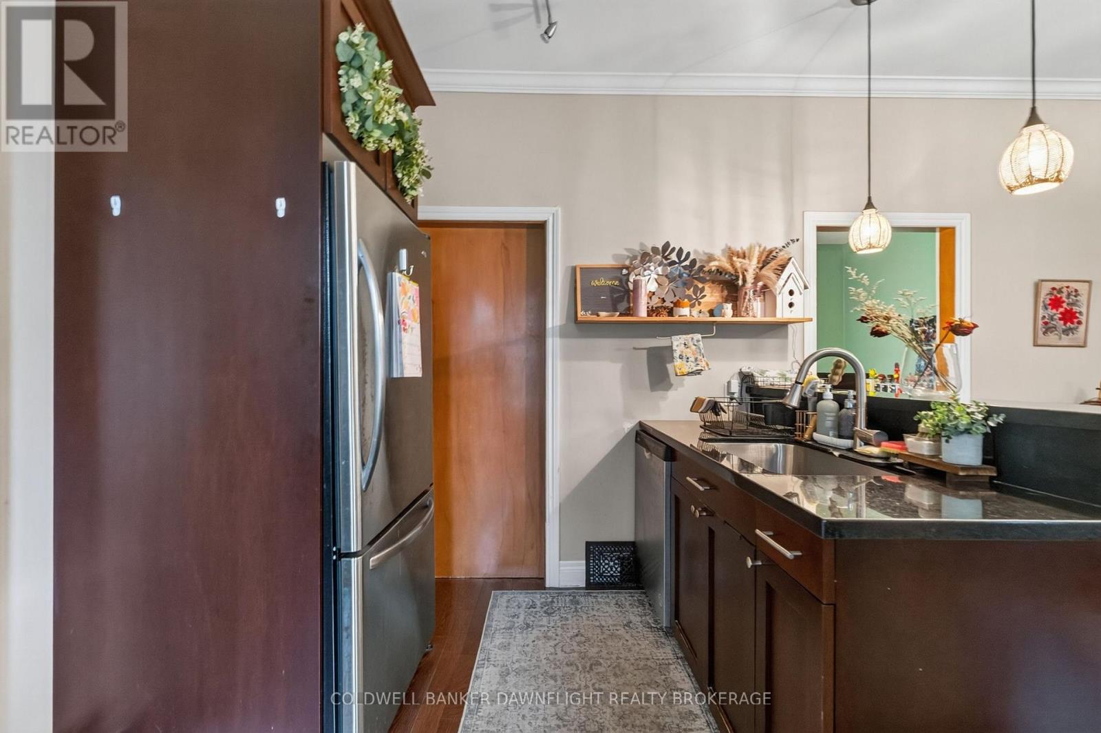26 KING STREET N - Image 9