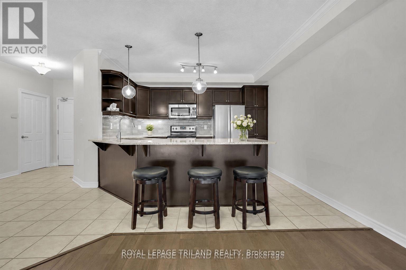 #111 1030 CORONATION DRIVE - Image 11