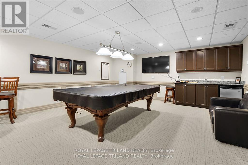 #111 1030 CORONATION DRIVE - Image 32