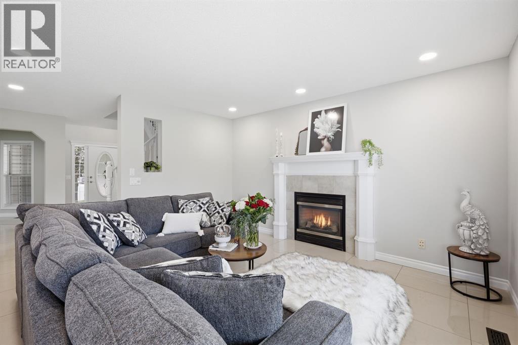 331 MILLVIEW Bay SW, Millrise, Calgary photo 5