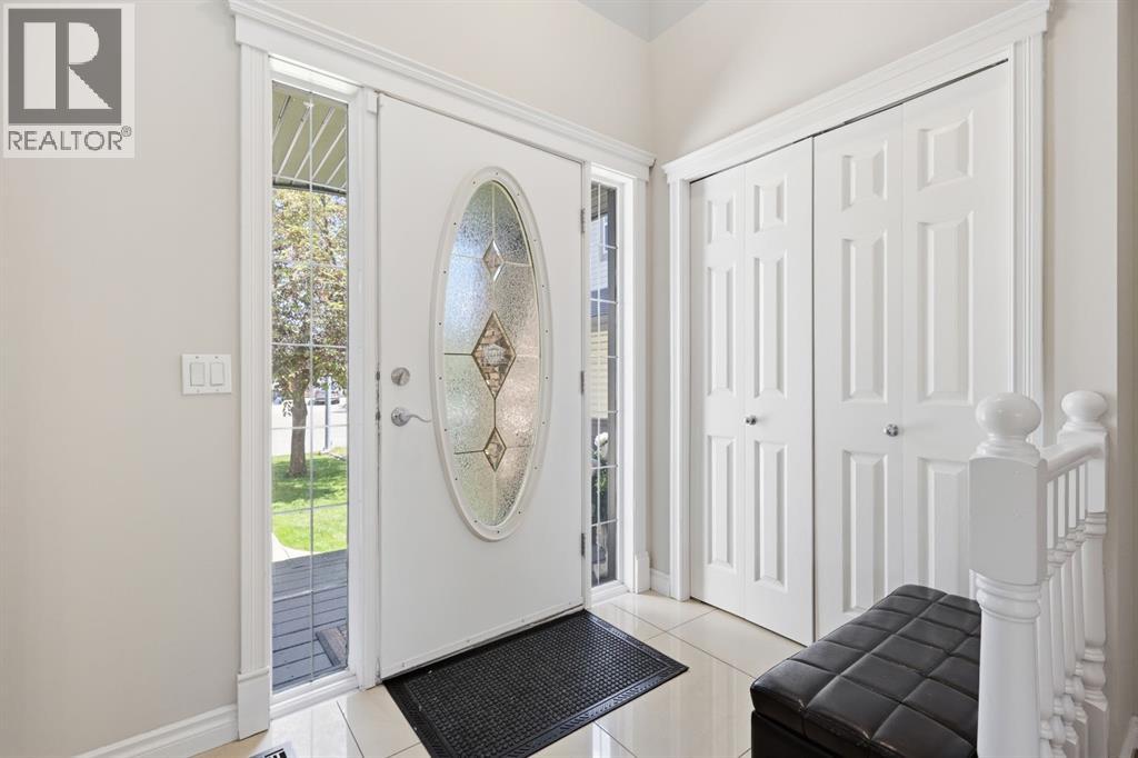 331 MILLVIEW Bay SW, Millrise, Calgary photo 4