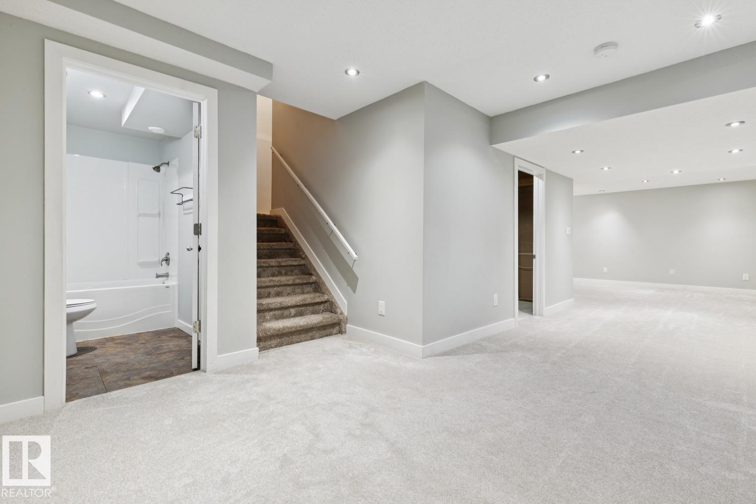 4058 MORRISON WY NW - 34