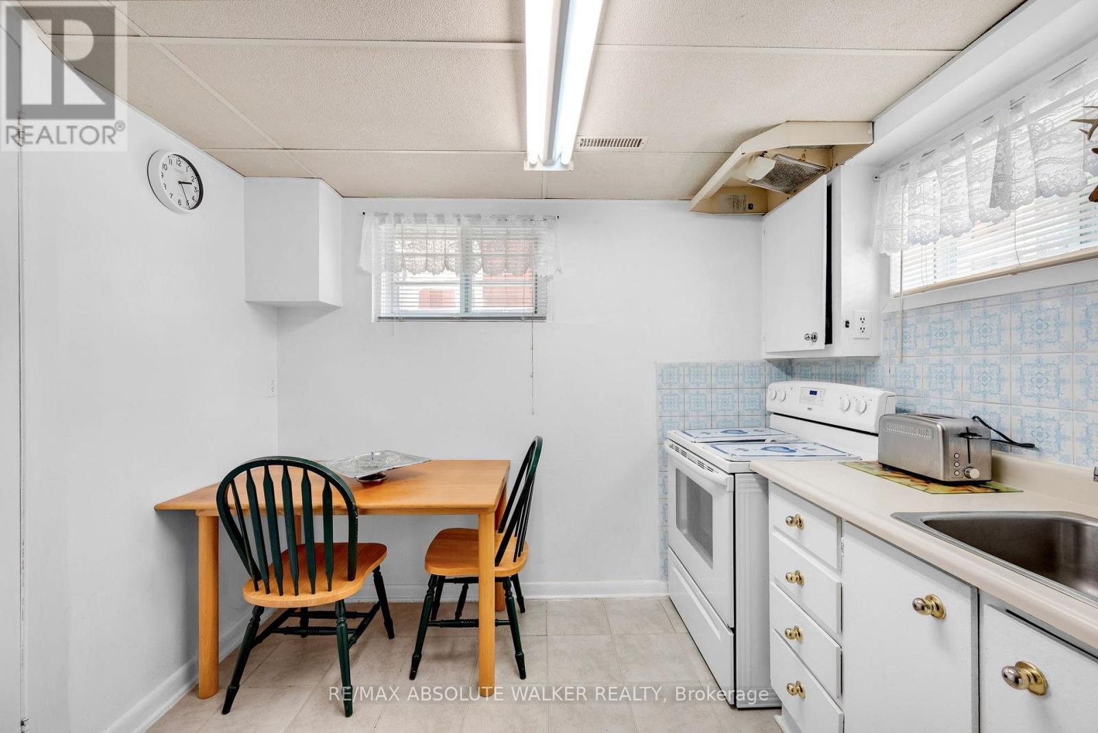 656 MORIN STREET - Image 42