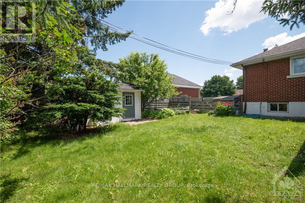 2 Bed, 1 Bath House for Rent in Ottawa – B – 13 DONNA STREET, Ottawa – MLS# X13616164 - Image 24
