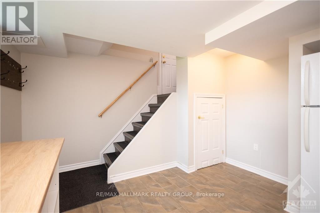 2 Bed, 1 Bath House for Rent in Ottawa – B – 13 DONNA STREET, Ottawa – MLS# X13616164 - Image 8