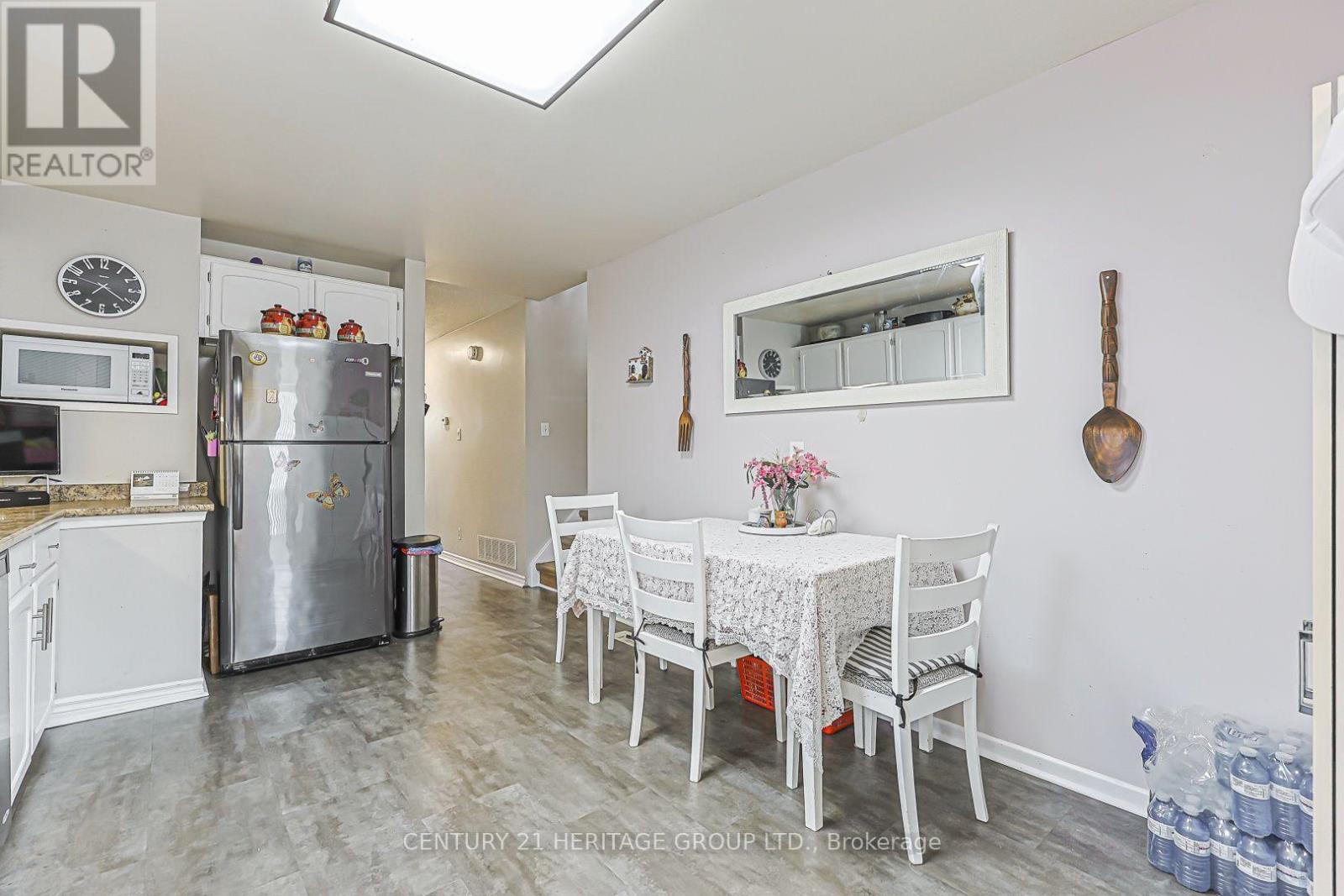 78 ZIMA CRESCENT - Image 22
