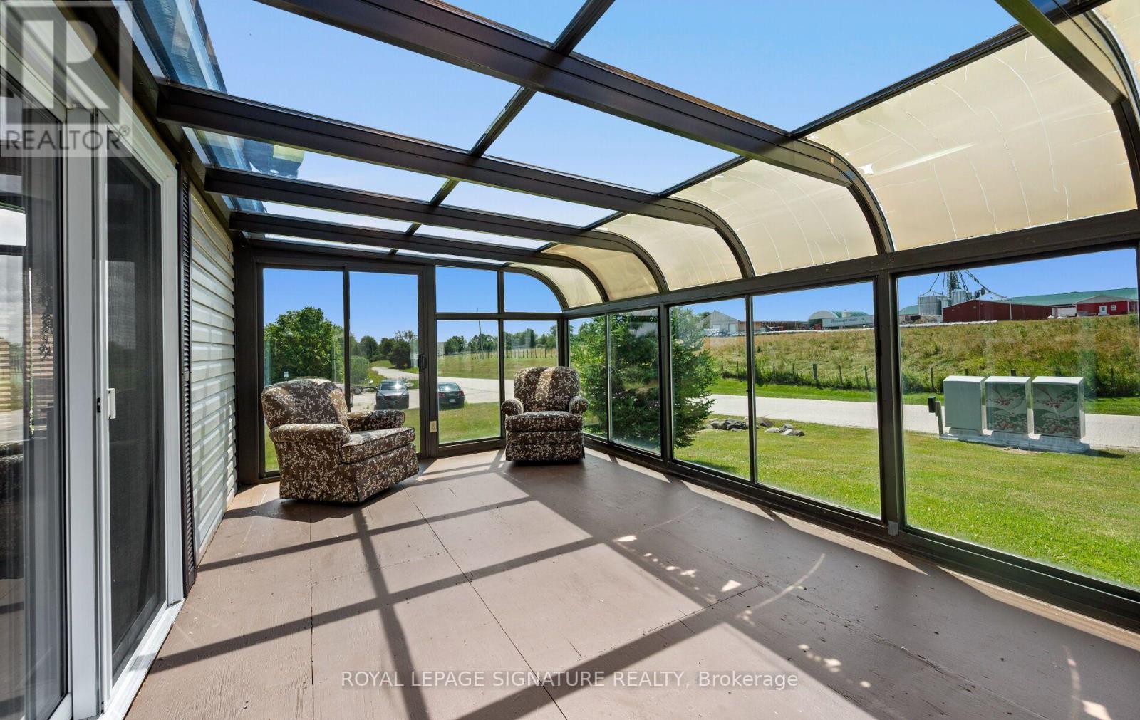 49 SUNRISE CIRCLE - Image 28