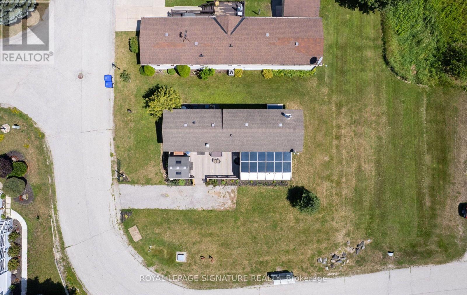 49 SUNRISE CIRCLE - 30