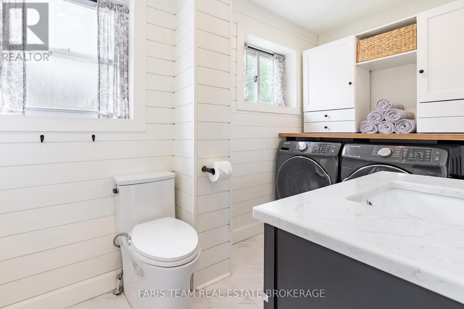 987 ISABELLA STREET - Image 19