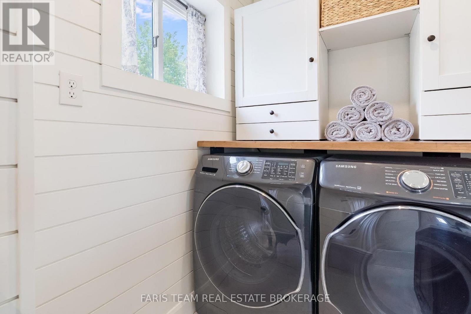 987 ISABELLA STREET - Image 20