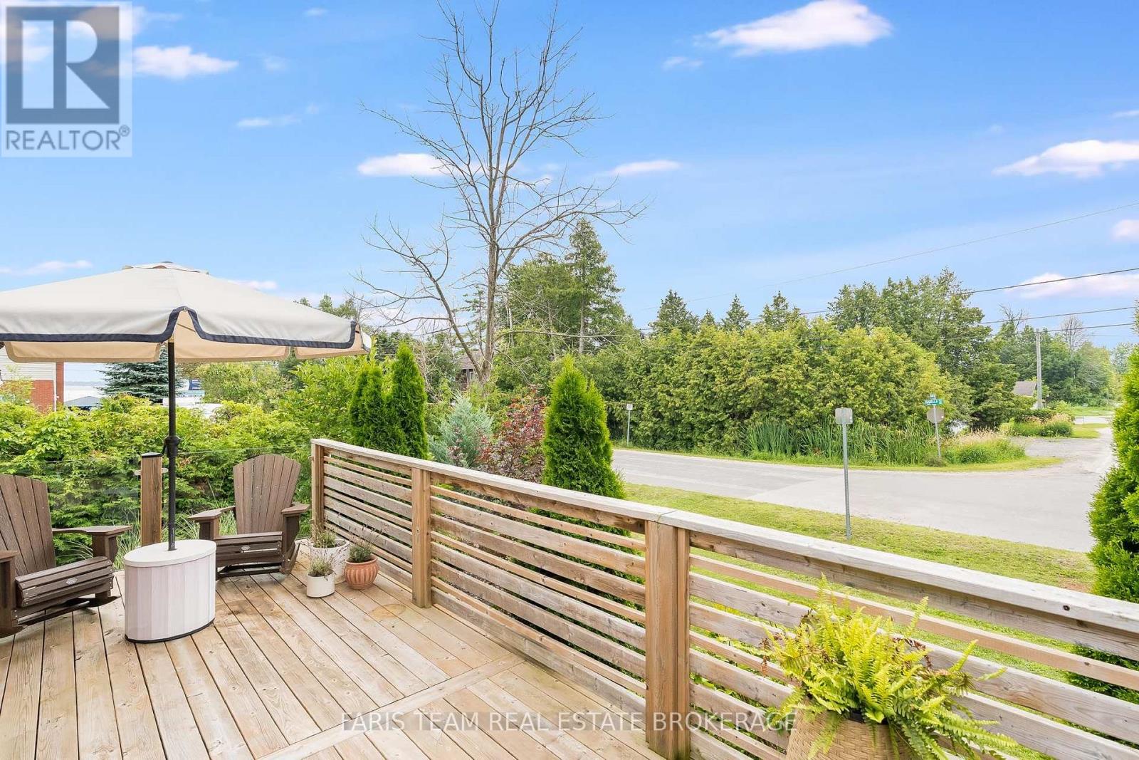 987 ISABELLA STREET - Image 27