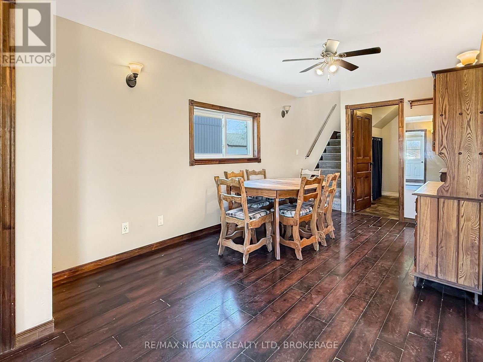 351 BROCK STREET - 7
