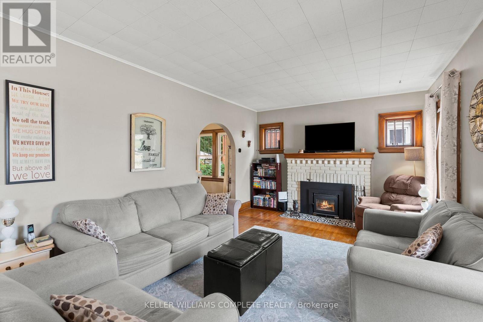 55 WINTEMUTE STREET - Image 11