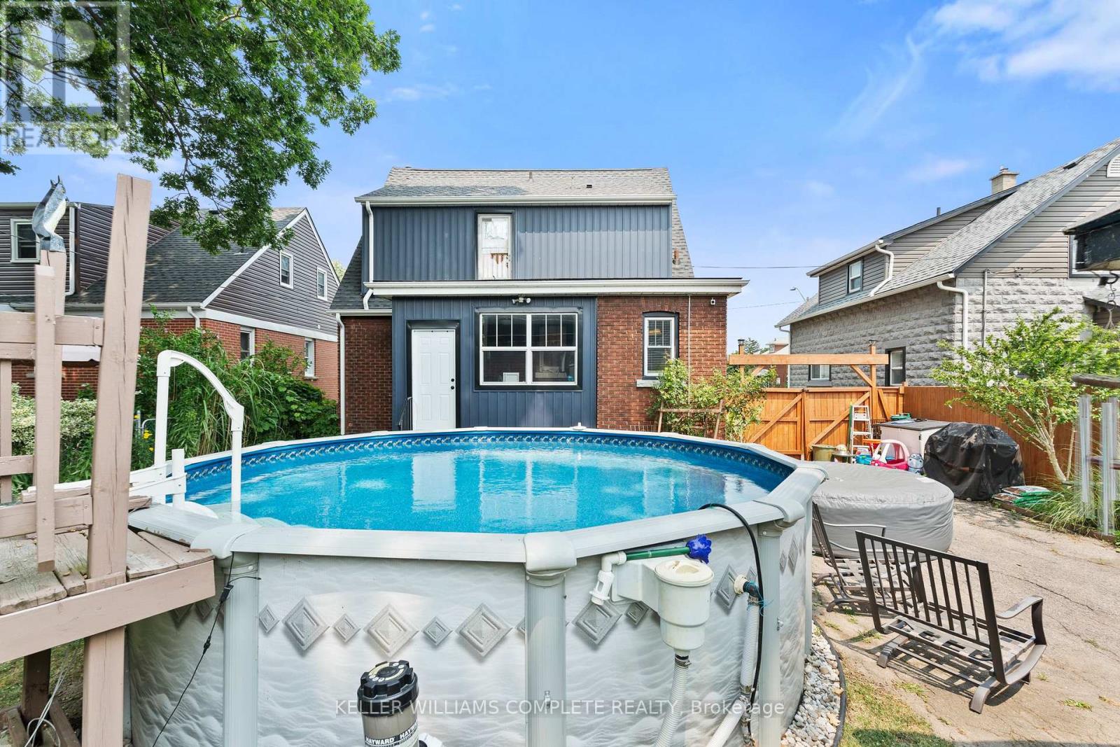 55 WINTEMUTE STREET - 42