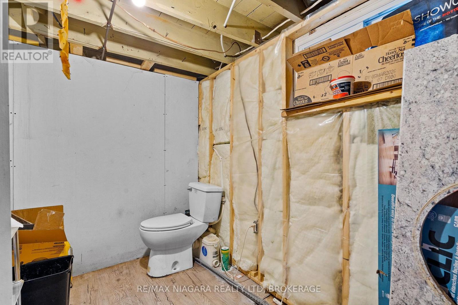 163 RICE ROAD W - Image 17