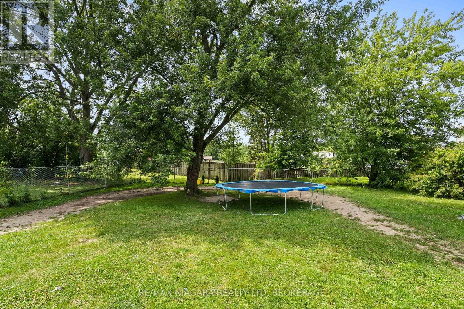 163 RICE ROAD W - Image 23