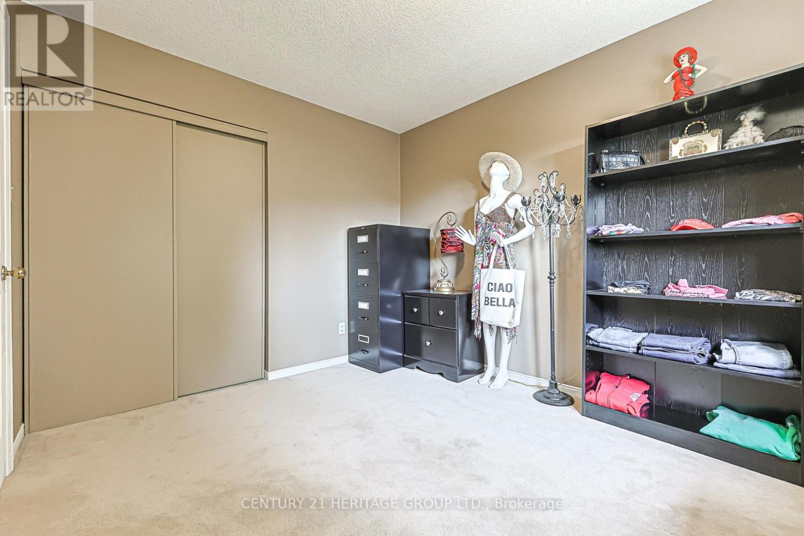 169 DELAYNE DRIVE - 24