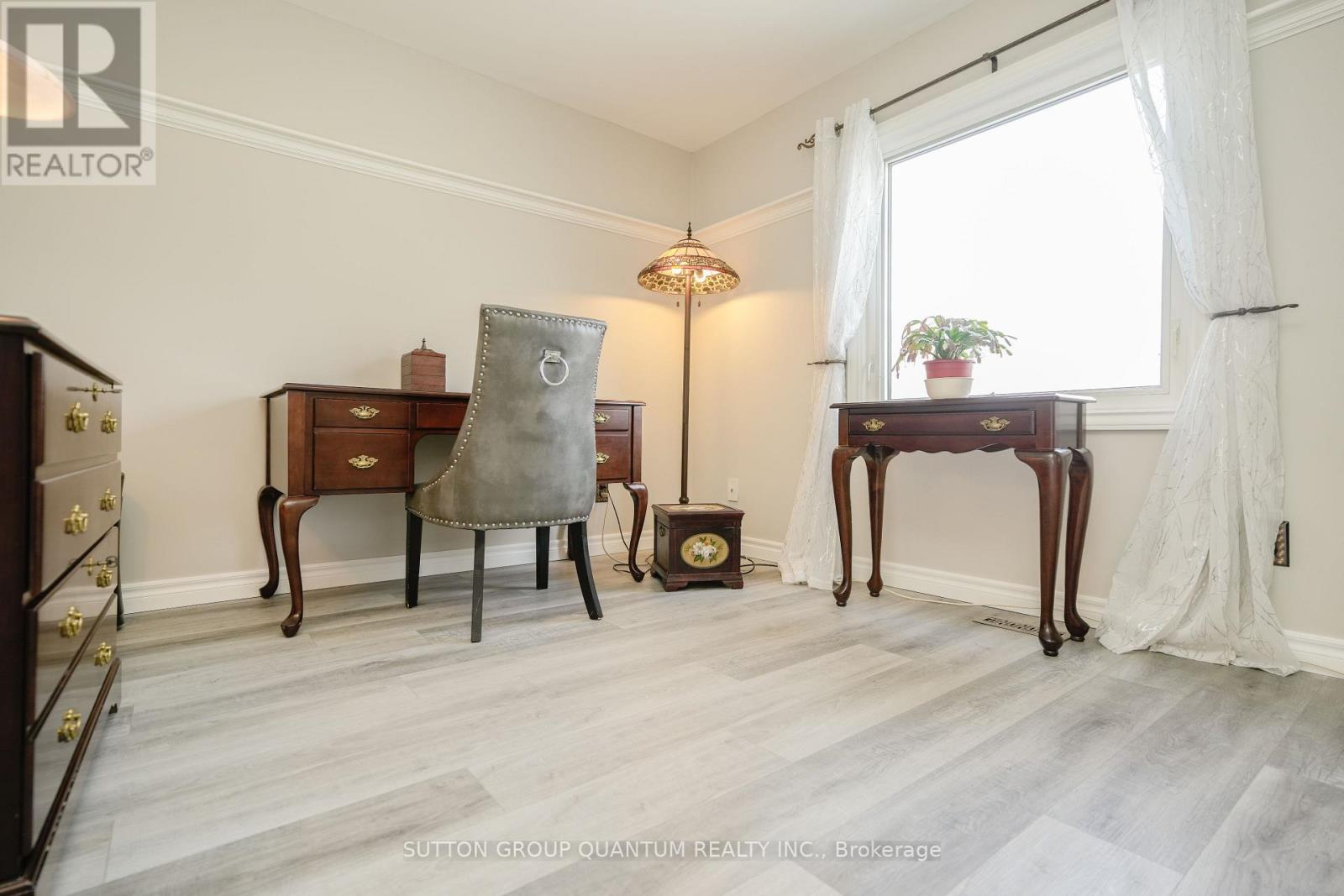 1900 CARRERA COURT - 24