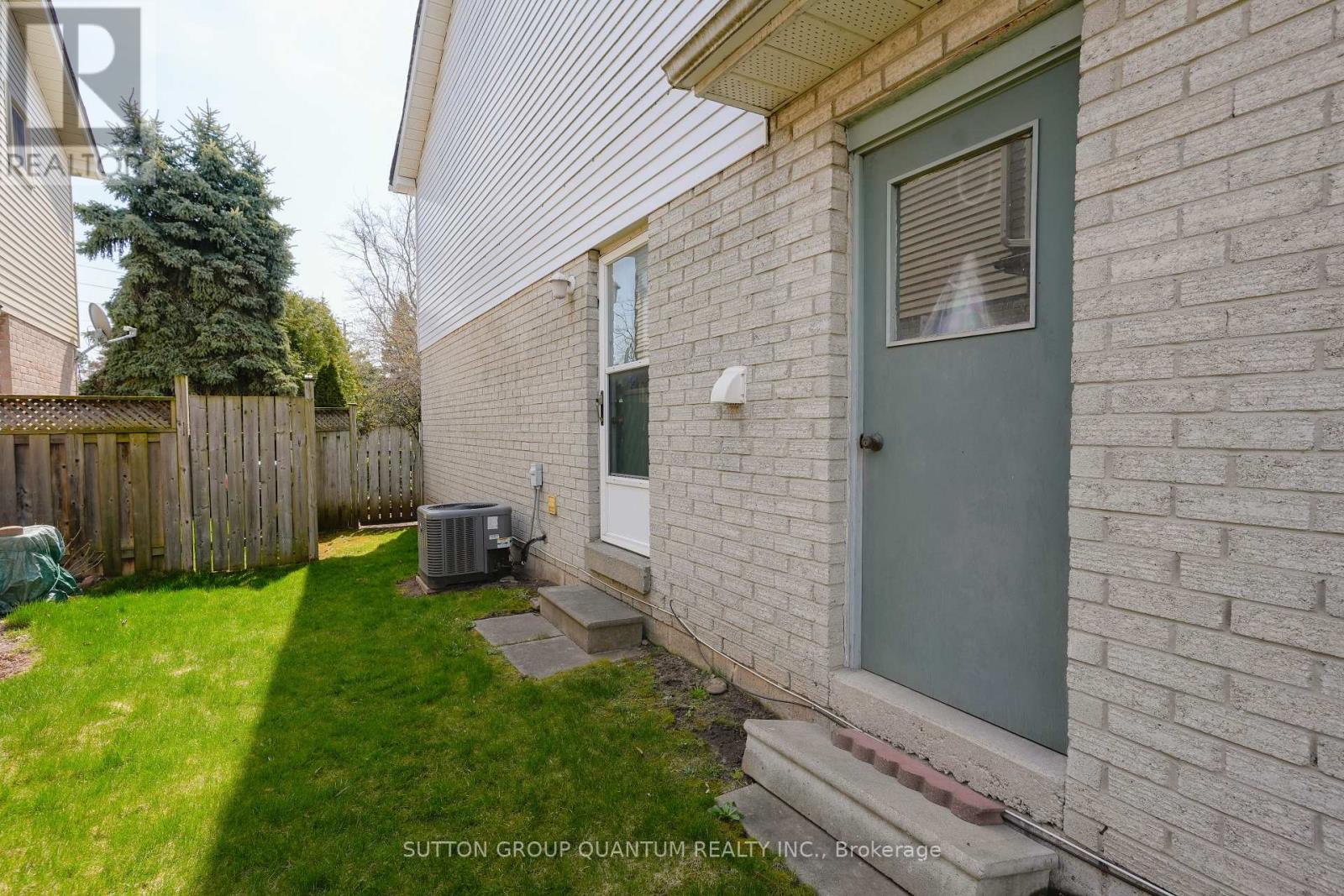 1900 CARRERA COURT - 43