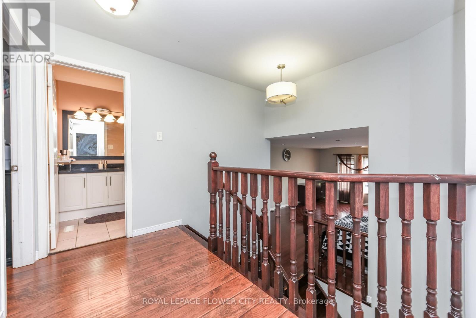 46 PERTOSA DRIVE - 26