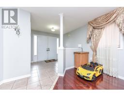 Eating area - 46 Pertosa Drive, Brampton, ON L6X4W8 Photo 6