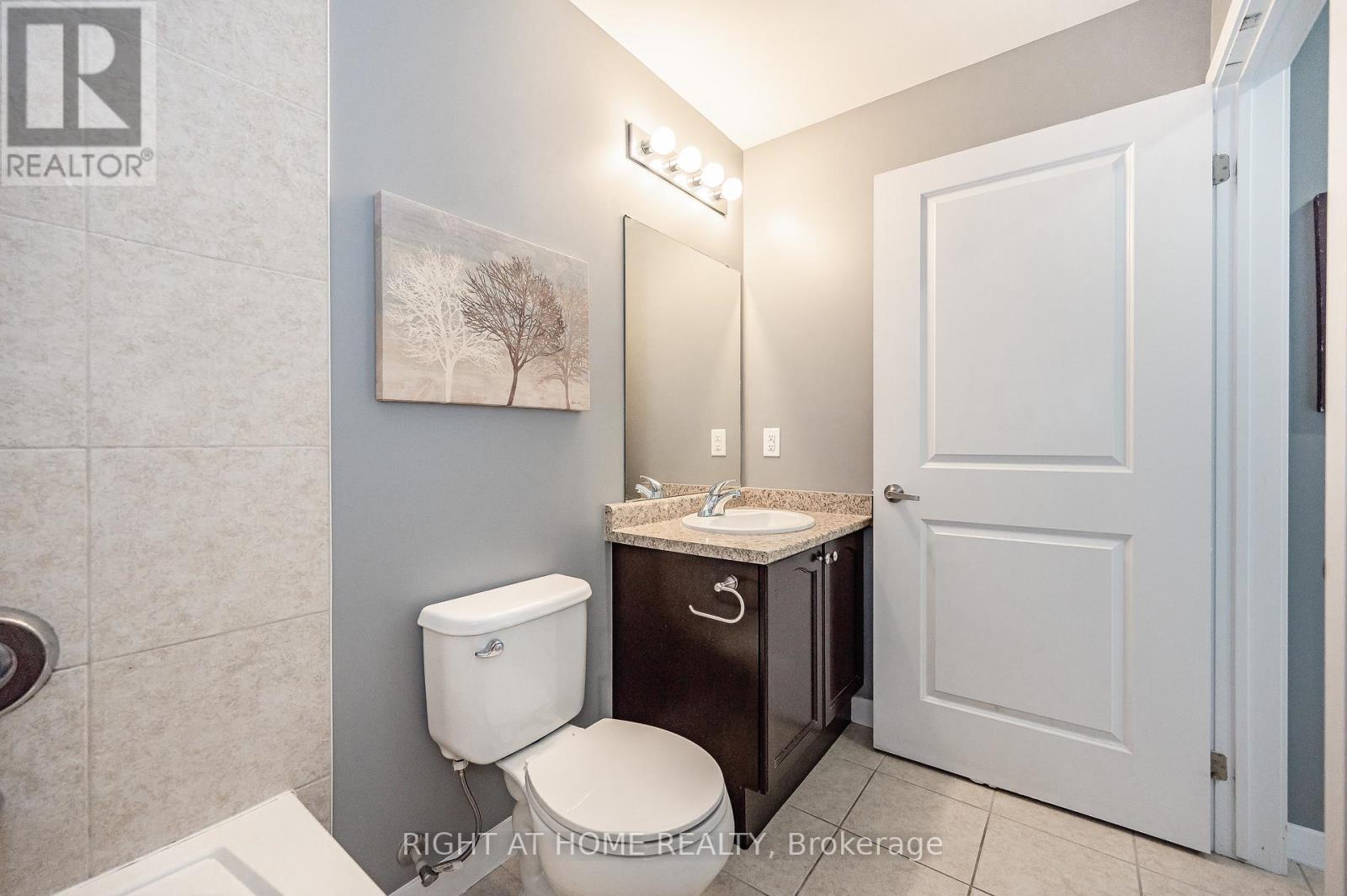 #107 5020 CORPORATE DRIVE - Image 24