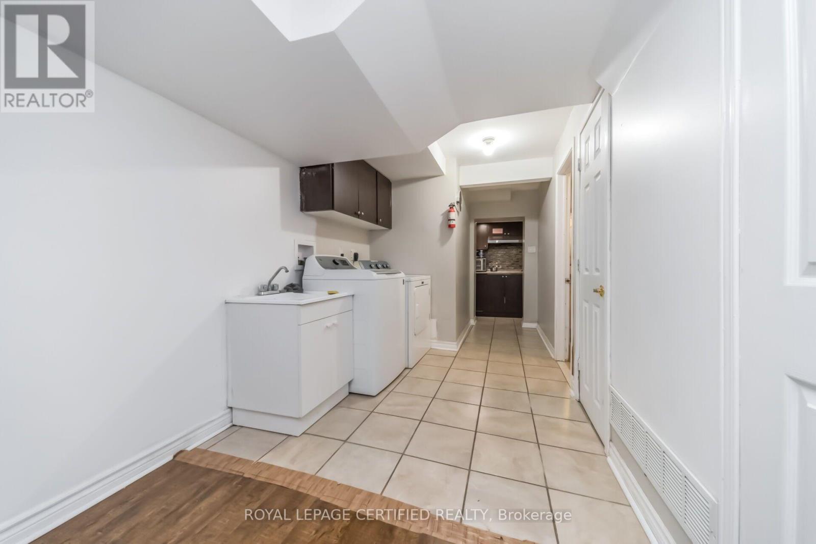 3 OLDE TOWN ROAD - 21