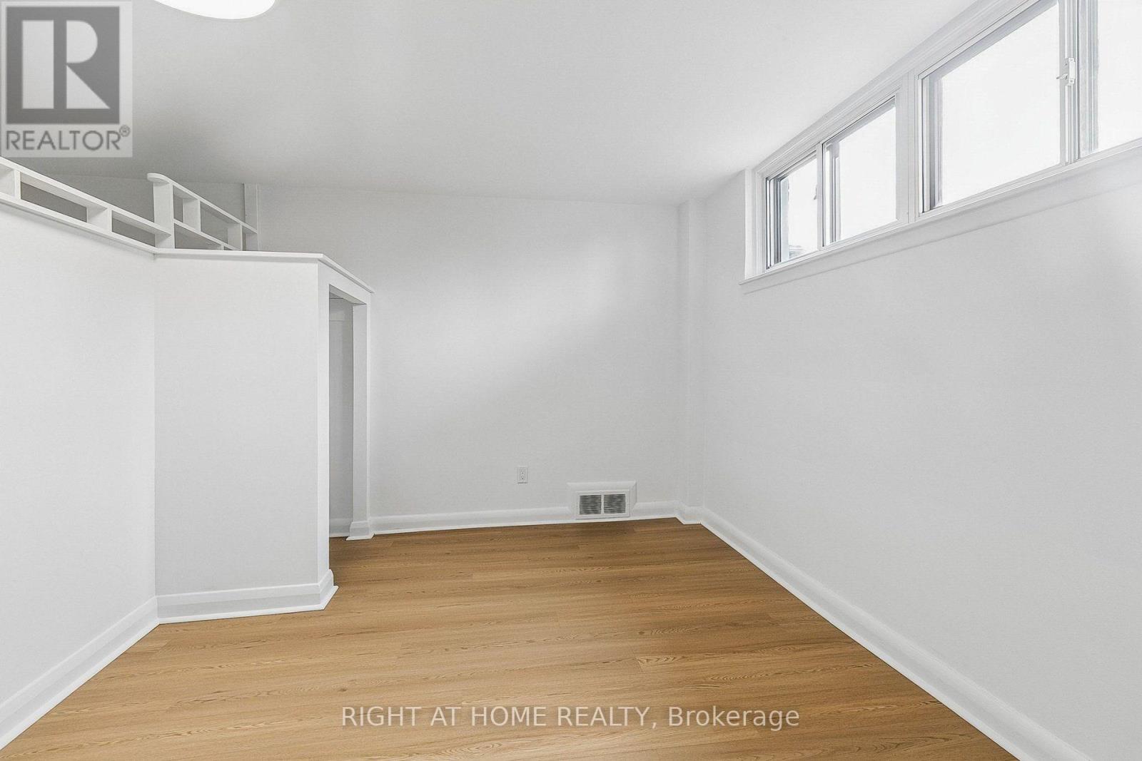 47 WENDERLY DRIVE - Image 33
