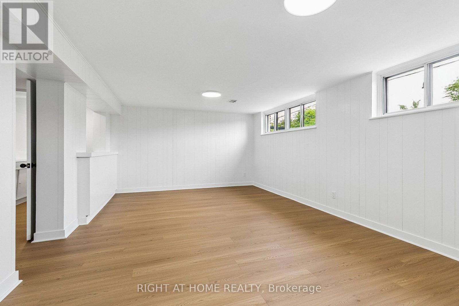 47 WENDERLY DRIVE - Image 36