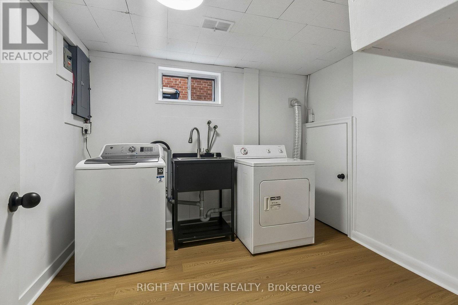 47 WENDERLY DRIVE - Image 42