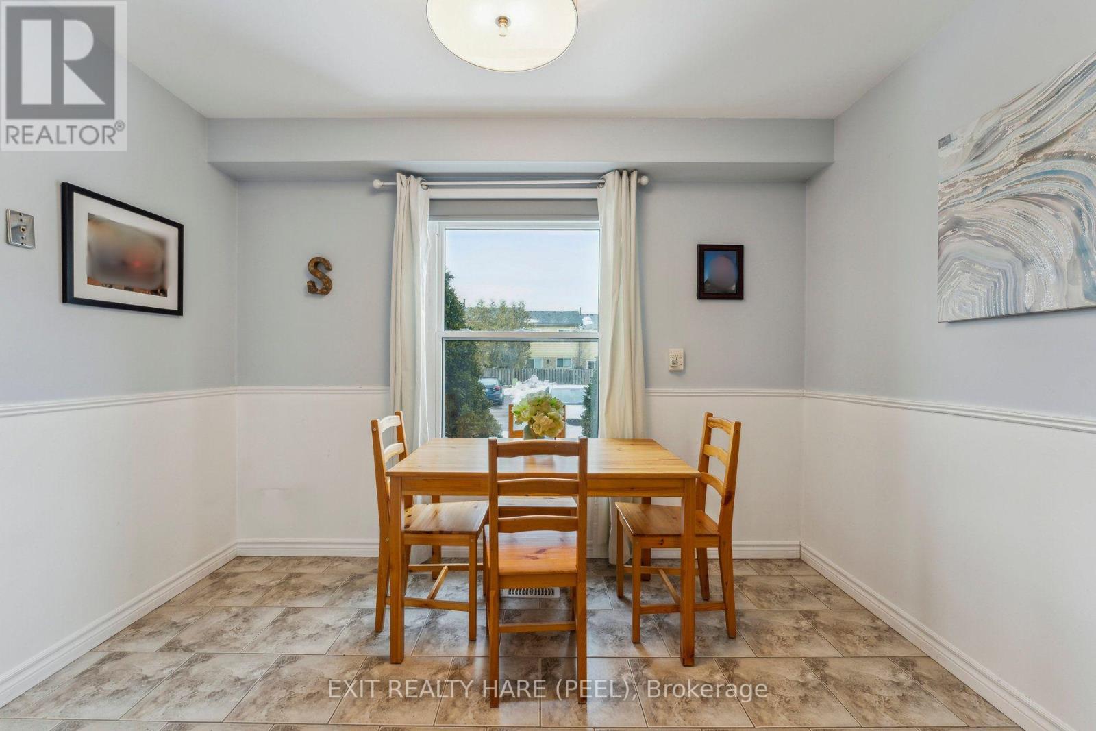 #78 900 CENTRAL PARK DRIVE N - Image 8