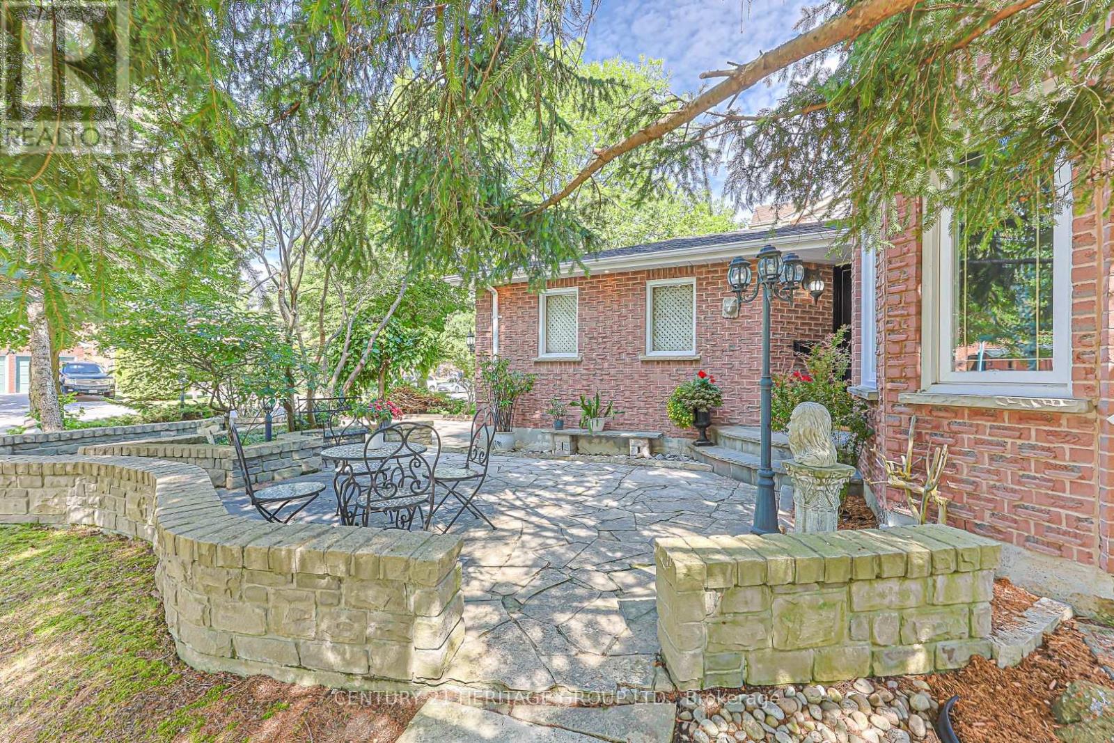 169 DELAYNE DRIVE - 4