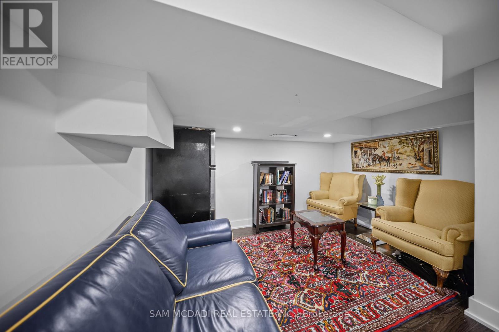 30 MAPLE AVENUE N - Image 25