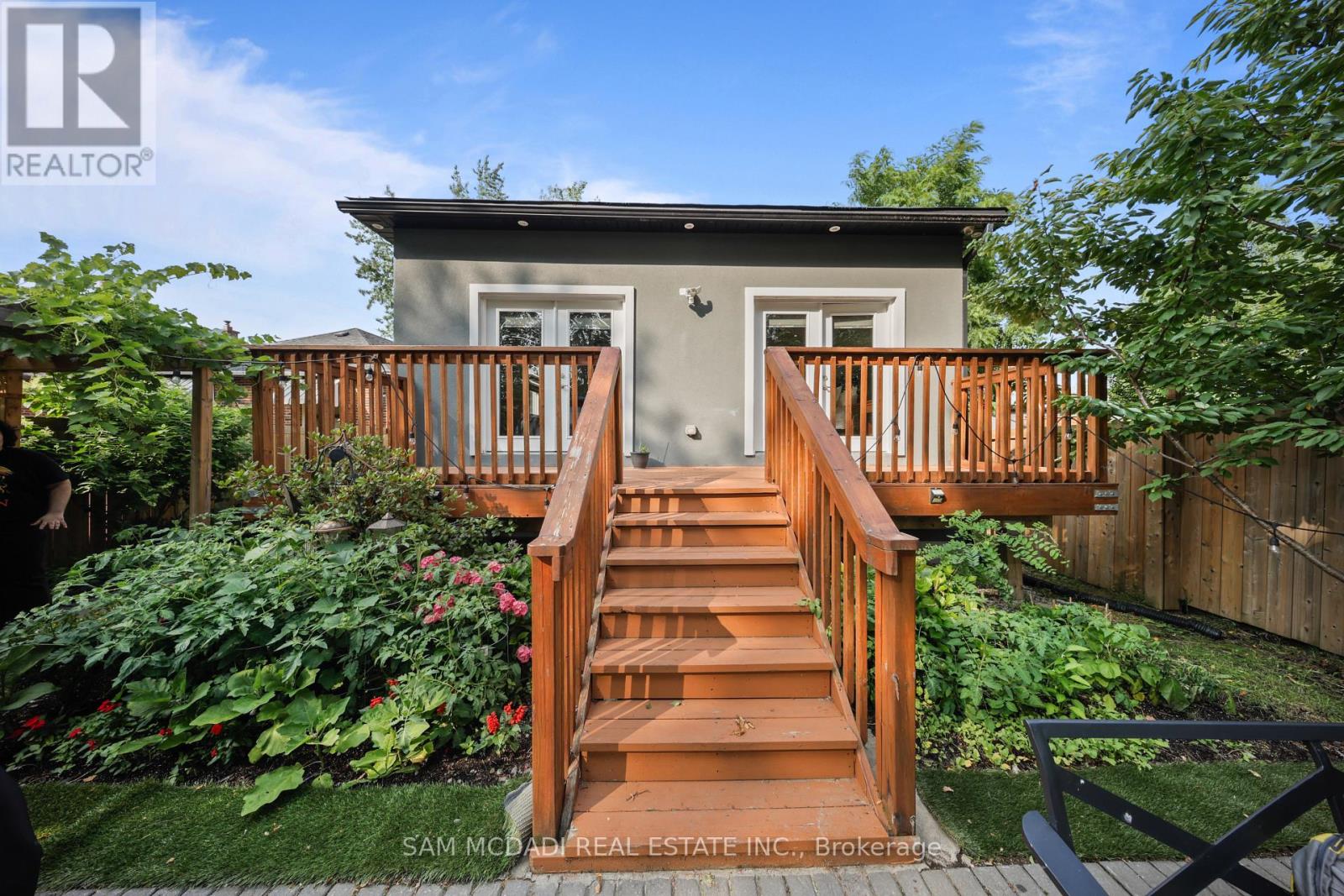 30 MAPLE AVENUE N - Image 33