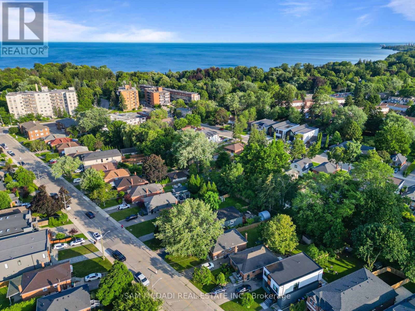 30 MAPLE AVENUE N - 39