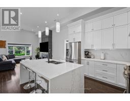 Dining room - 30 Maple Avenue N, Mississauga, ON L5H2S1 Photo 6