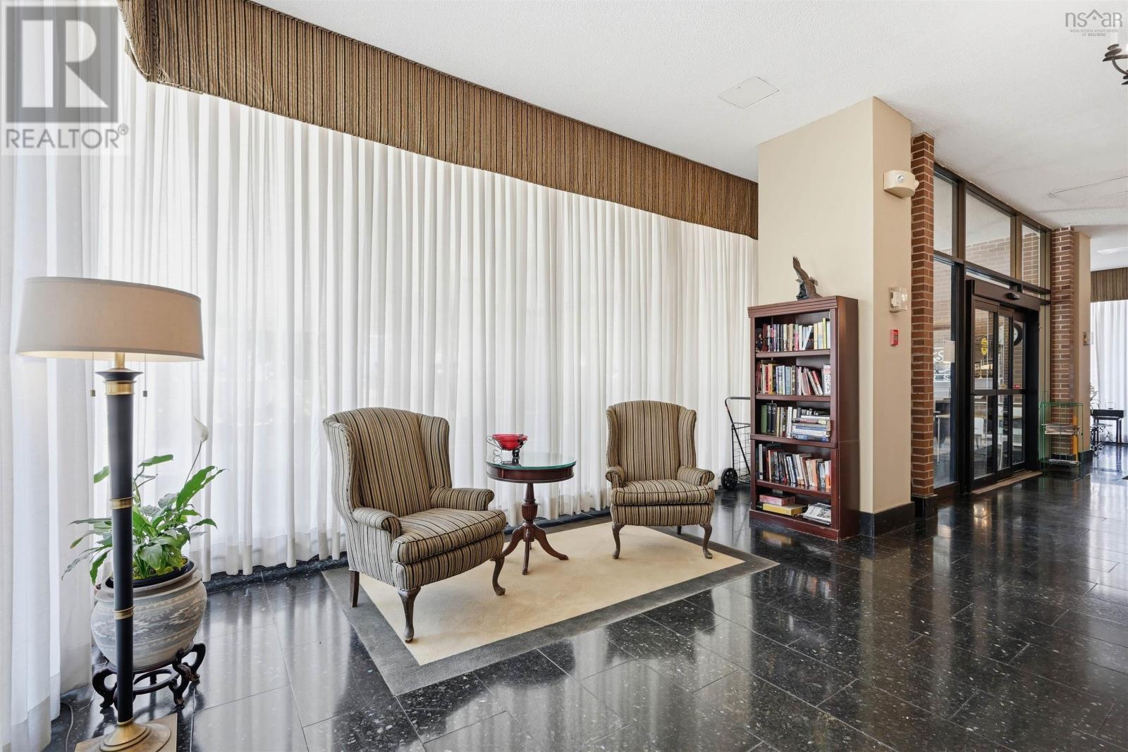 #210 5959 Spring Garden Road - 4