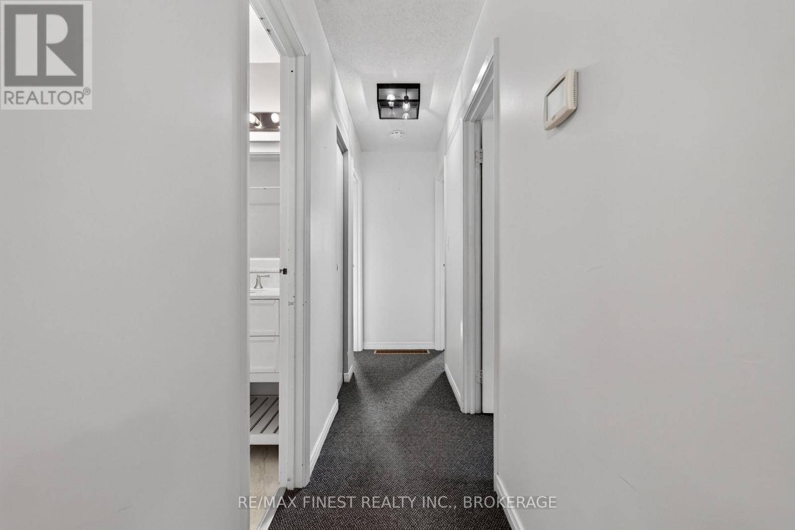 376 MELANIE AVENUE - 16