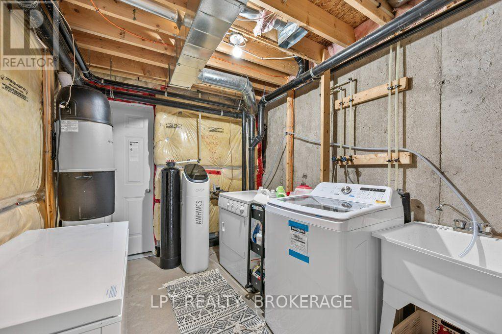 843 NEWMARKET LANE - Image 31