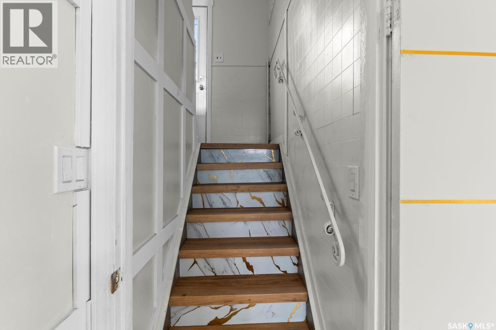 410 P AVENUE N - 19