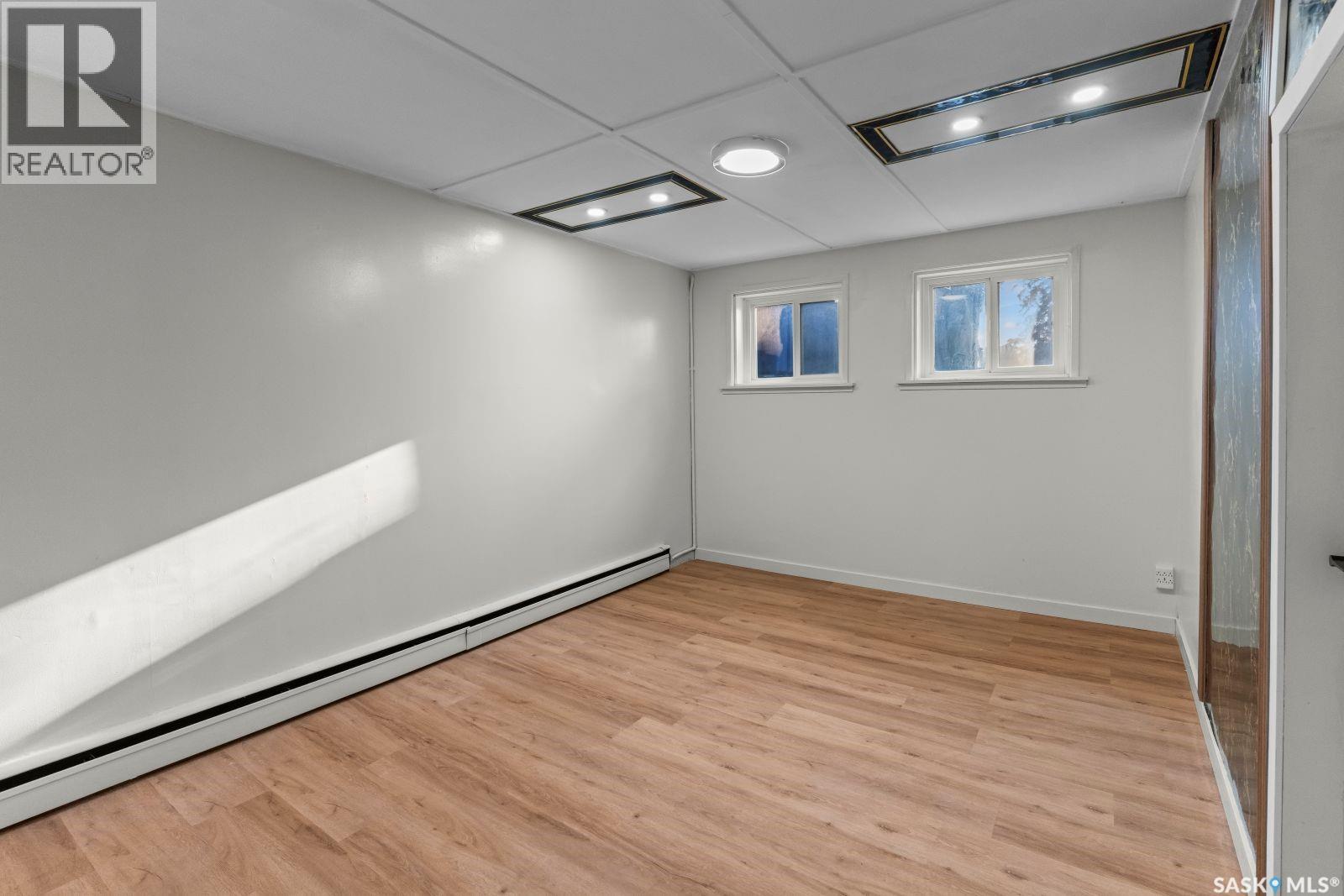 410 P AVENUE N - 21
